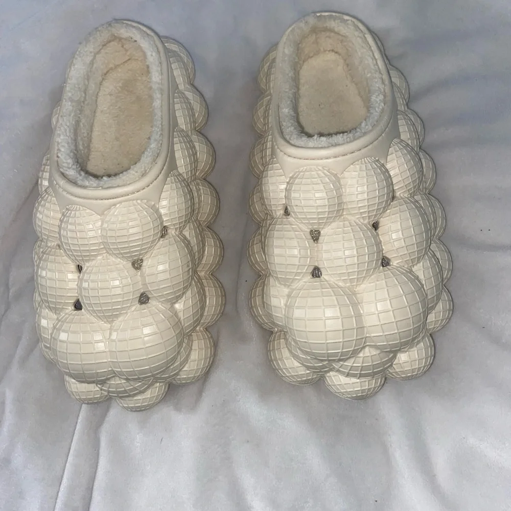 Bubble slides - Picture 1 of 2